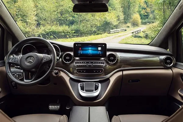 Mercedes Vito Tourer a Citroën Jumper – prenájom vozidiel na cestovanie v Košiciach | Flex-Rent autopožičovňa